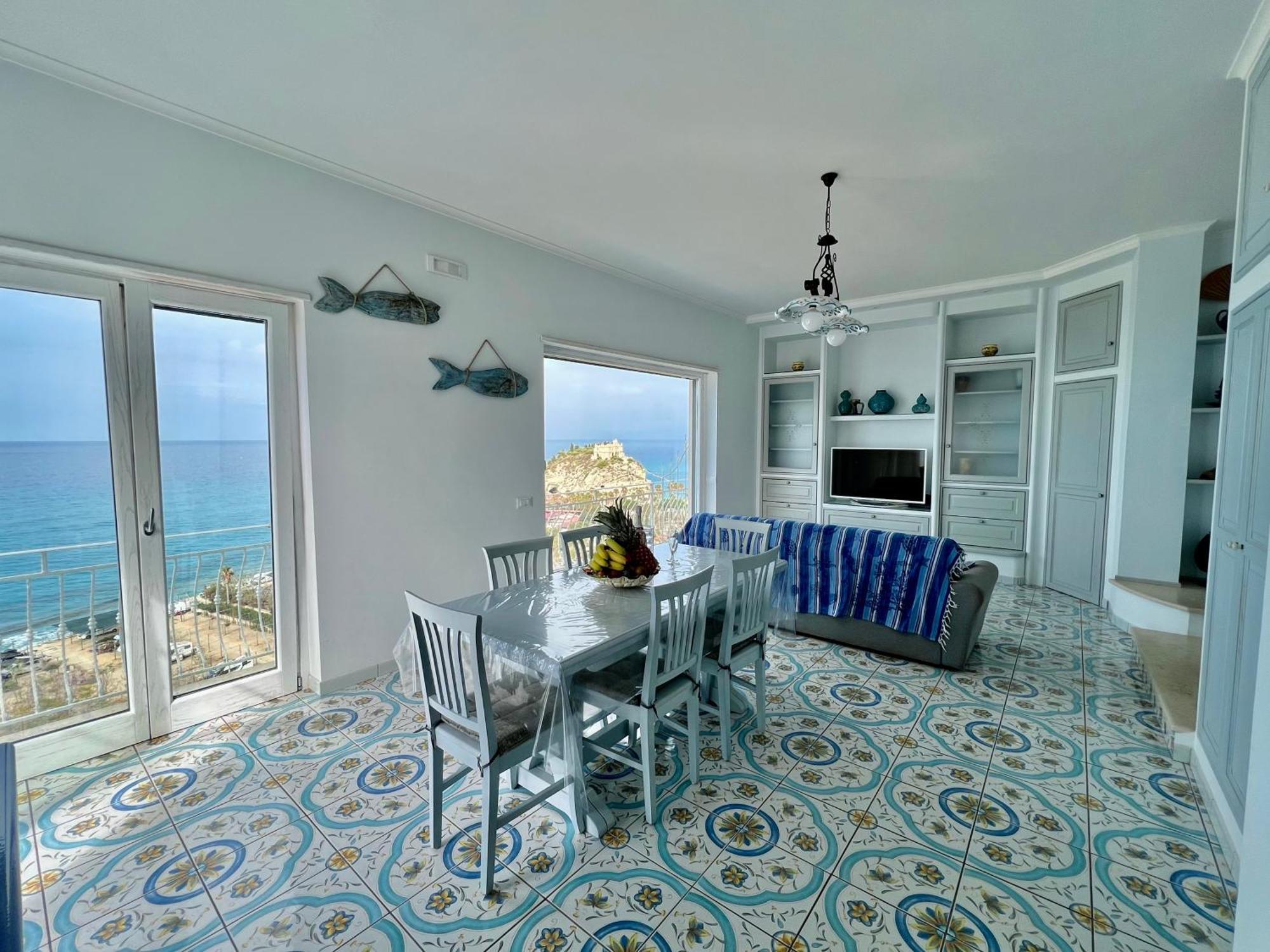 Bella Tropea Suite Exterior photo